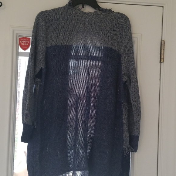 Sweater - Picture 3 of 4